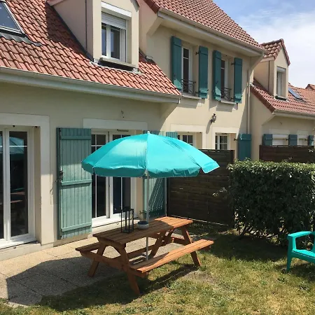Au Paradis Bleu Holiday home