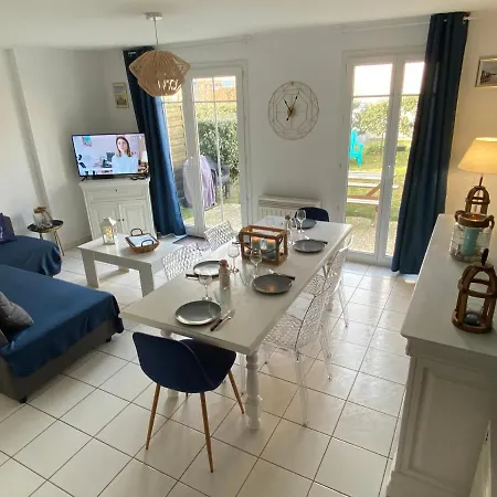 Au Paradis Bleu Maison 6 Couchages Ok Chiens Jardin Сasa de vacaciones *